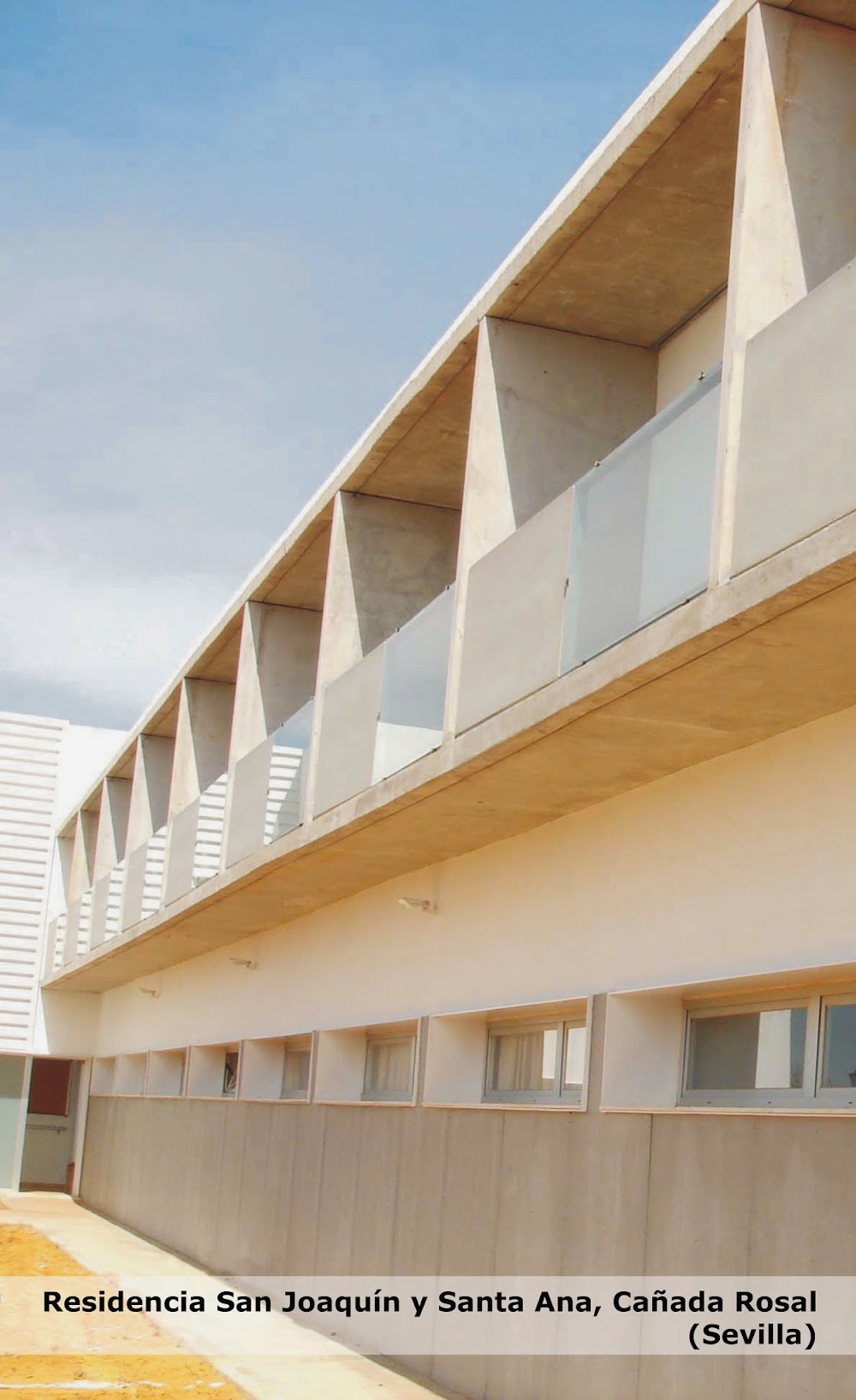 CENTRO RESIDENCIAL PARA MAYORES SAN JOAQUIN Y SANTA ANA — residencia de mayores en Cañada Rosal (foto 1)