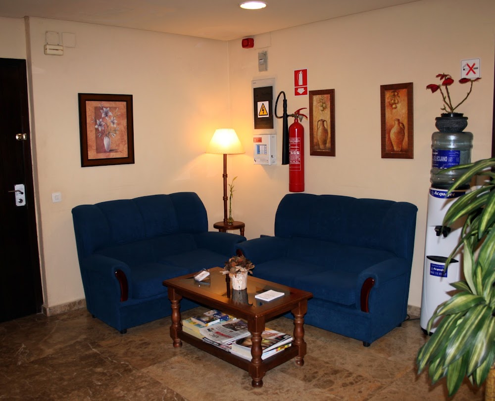VIVIENDA TUTELADA LOS PRINCIPES — residencia de mayores en Sevilla (foto 3)