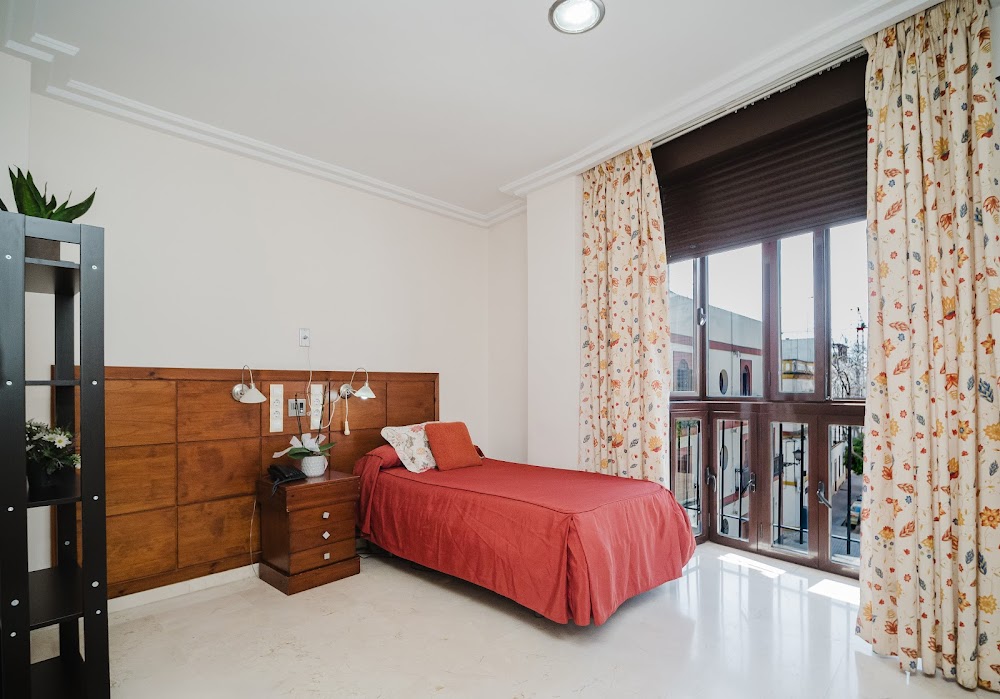VIVIENDA TUTELADA TORNEO 2º-B — residencia de mayores en Sevilla (foto 2)