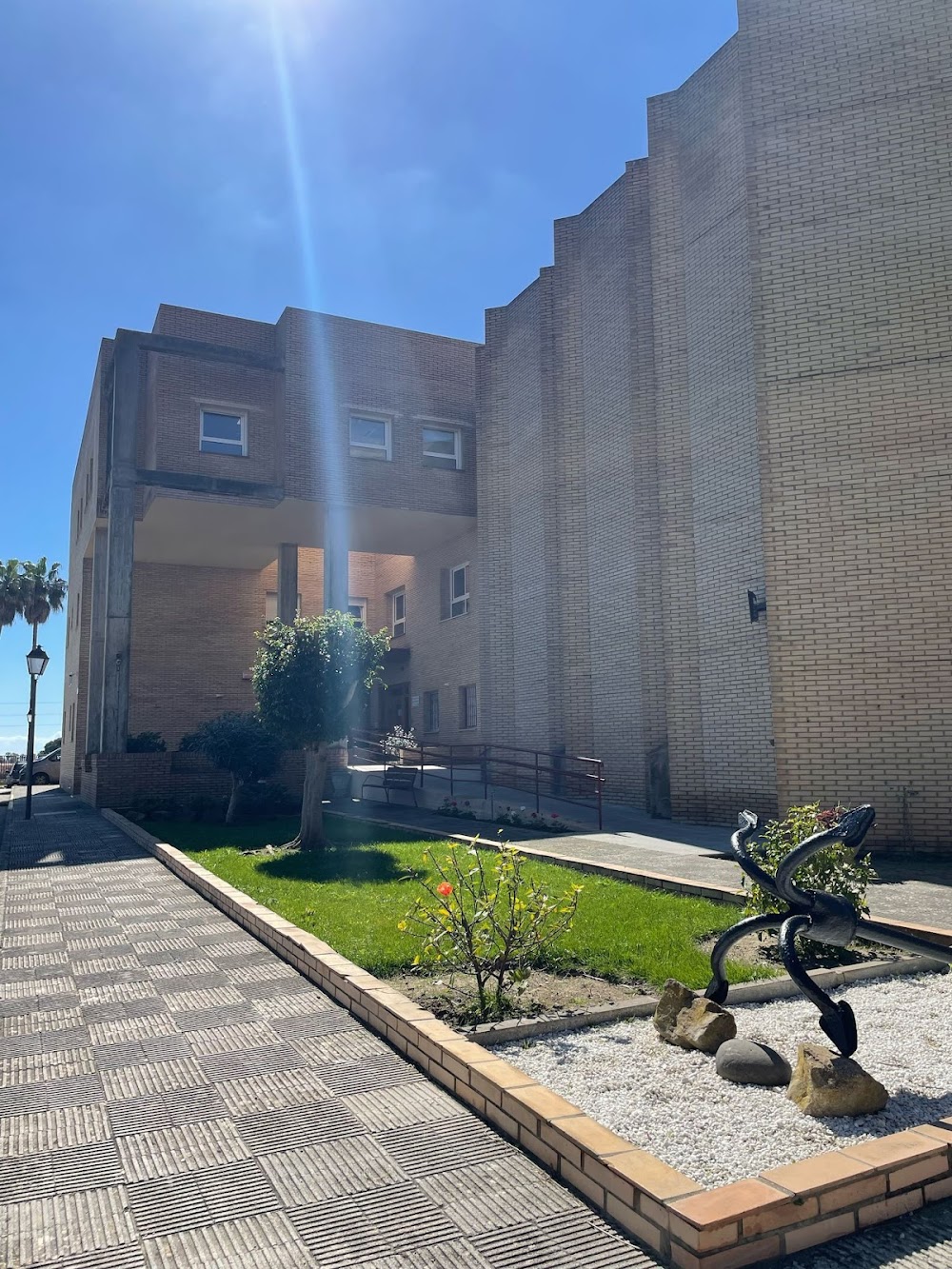 CENTRO DE DÍA PARA MAYORES REIFS EL PUERTO — residencia de mayores en El Puerto de Santa María (foto 1)