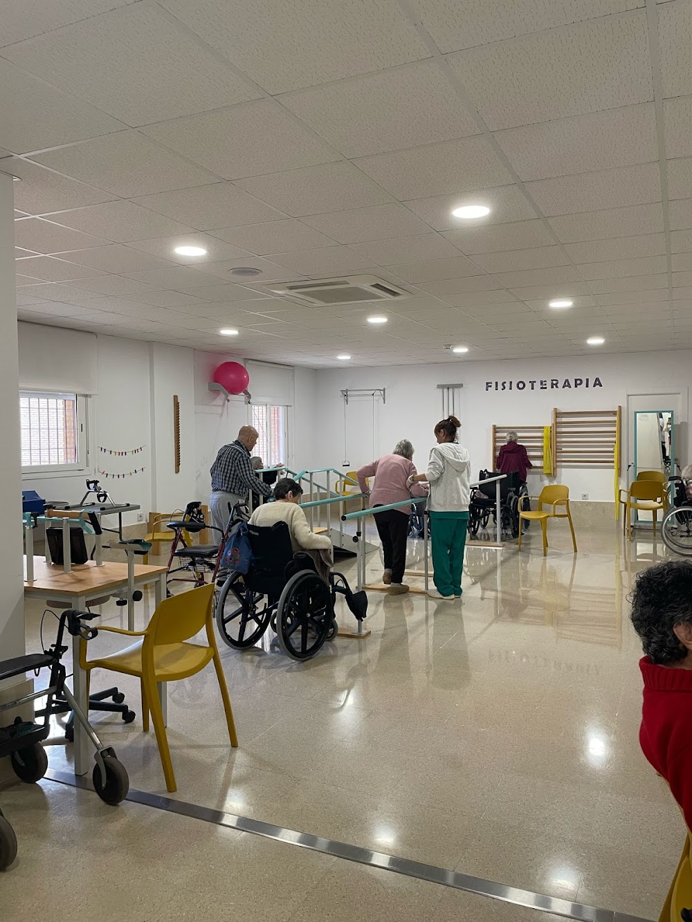 CENTRO DE DÍA PARA MAYORES REIFS EL PUERTO — residencia de mayores en El Puerto de Santa María (foto 3)