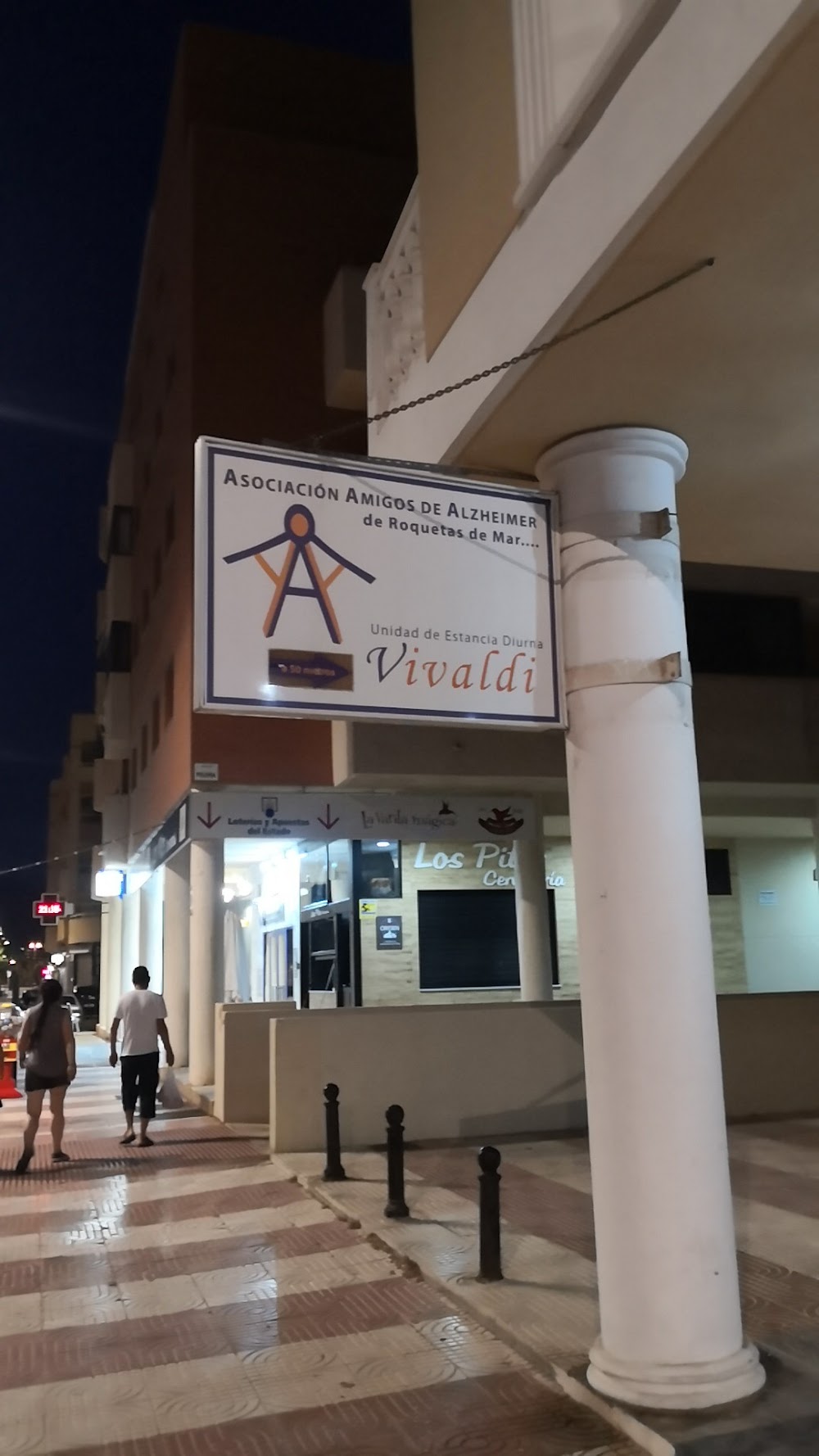 CENTRO DE DÍA PARA MAYORES VIVALDI — residencia de mayores en Roquetas de Mar (foto 1)