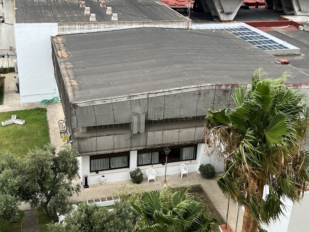 CENTRO DE DÍA PARA MAYORES ENFERMOS DE ALZHEIMER DEL CAMPO DE GIBRALTAR — residencia de mayores en Algeciras (foto 3)