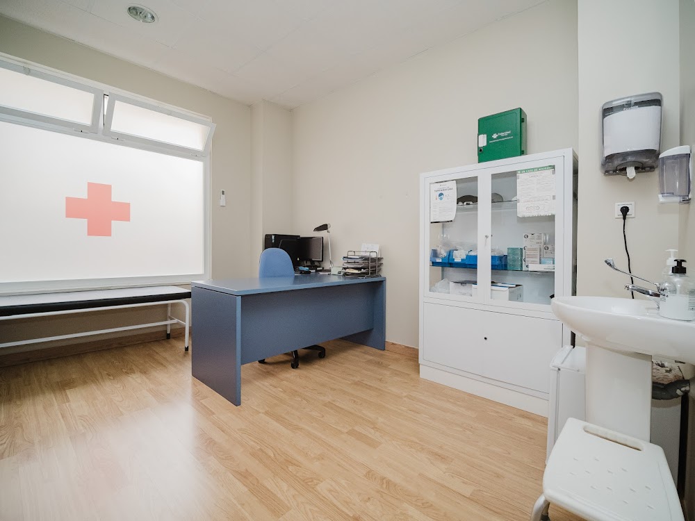 CENTRO DE DÍA PARA MAYORES SANTA CLARA LAS CORTES — residencia de mayores en Cádiz (foto 3)