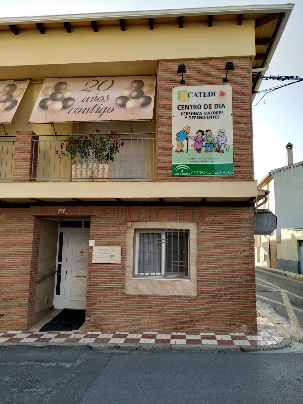 CENTRO DE DÍA PARA MAYORES CATEDI — residencia de mayores en Albolote (foto 1)