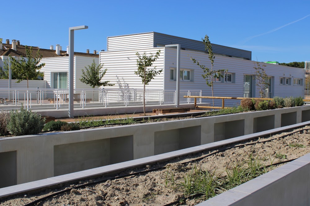 CENTRO DE DIA PARA MAYORES LA MORADA — residencia de mayores en Moraleda de Zafayona (foto 2)