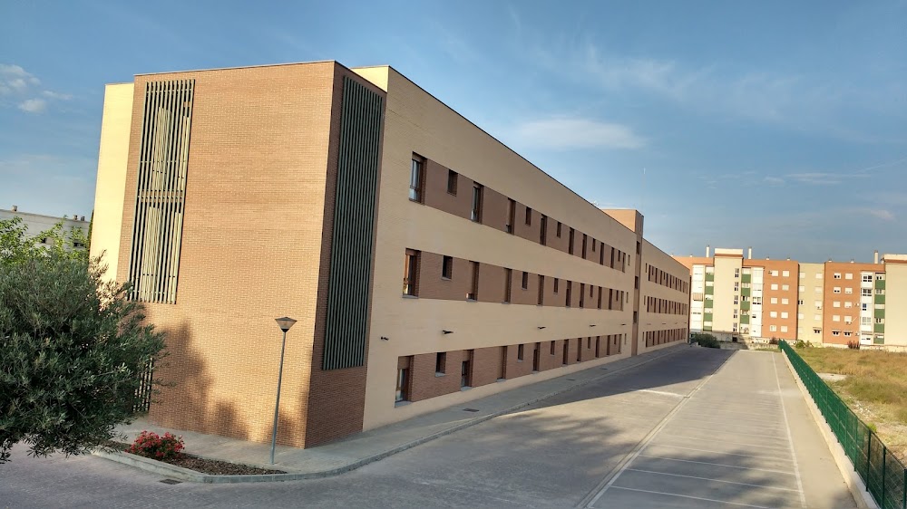 CENTRO DE DÍA PARA MAYORES CLARET GRANADA — residencia de mayores en Granada (foto 2)