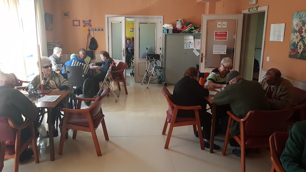 CENTRO DE DÍA PARA MAYORES DIVINA PASTORA — residencia de mayores en Fuente Vaqueros (foto 1)