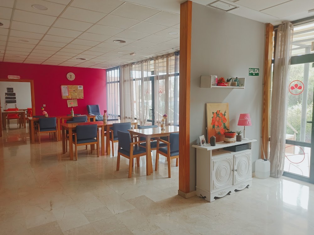 CENTRO DE DÍA PARA MAYORES PARQUE ALMUNIA — residencia de mayores en Granada (foto 3)