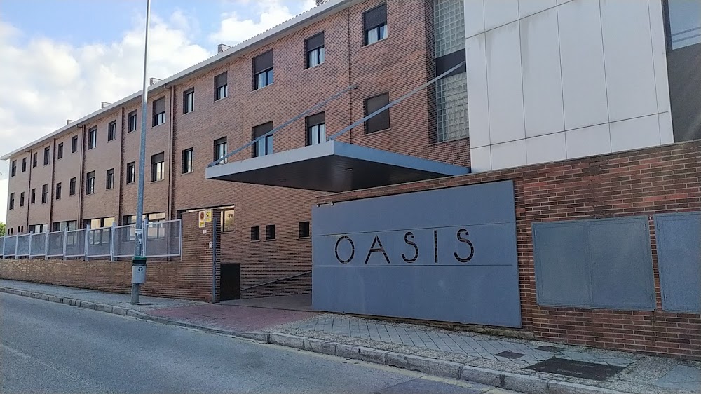 CENTRO DE DÍA PARA MAYORES OASIS — residencia de mayores en Granada (foto 2)