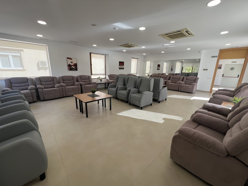 CENTRO DE DÍA PARA MAYORES VIRGEN DE LA AURORA — residencia de mayores en Villa de Otura (foto 1)