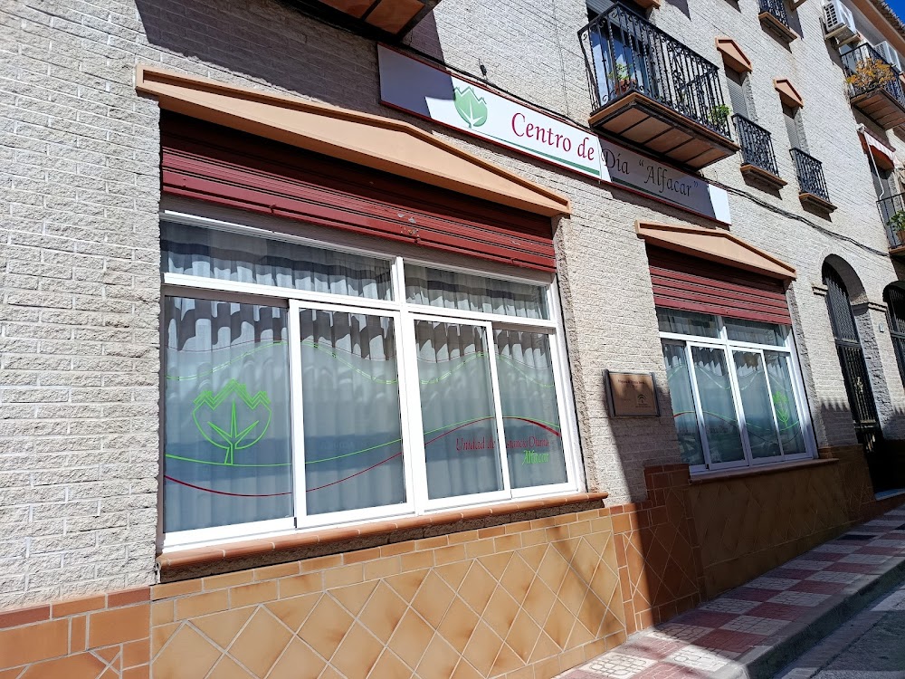 CENTRO DE DÍA PARA MAYORES ALFACAR — residencia de mayores en Alfacar (foto 2)