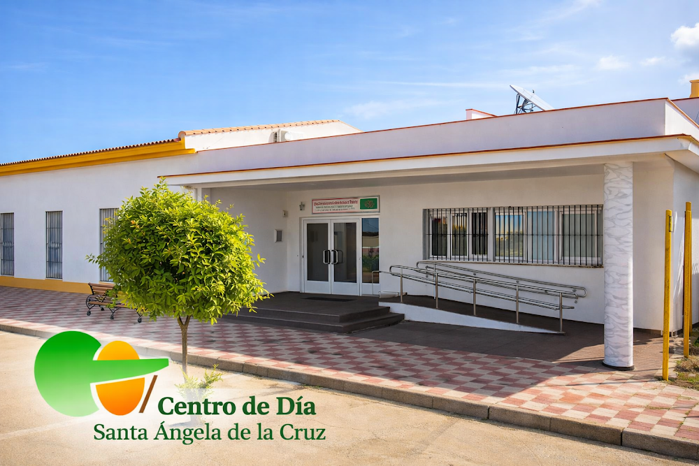 CENTRO DE DÍA PARA MAYORES SANTA ANGELA DE LA CRUZ — residencia de mayores en Villamanrique de la Condesa (foto 1)
