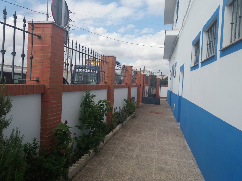 CENTRO DE DÍA PARA MAYORES LA DOCTORA — residencia de mayores en Sevilla (foto 2)