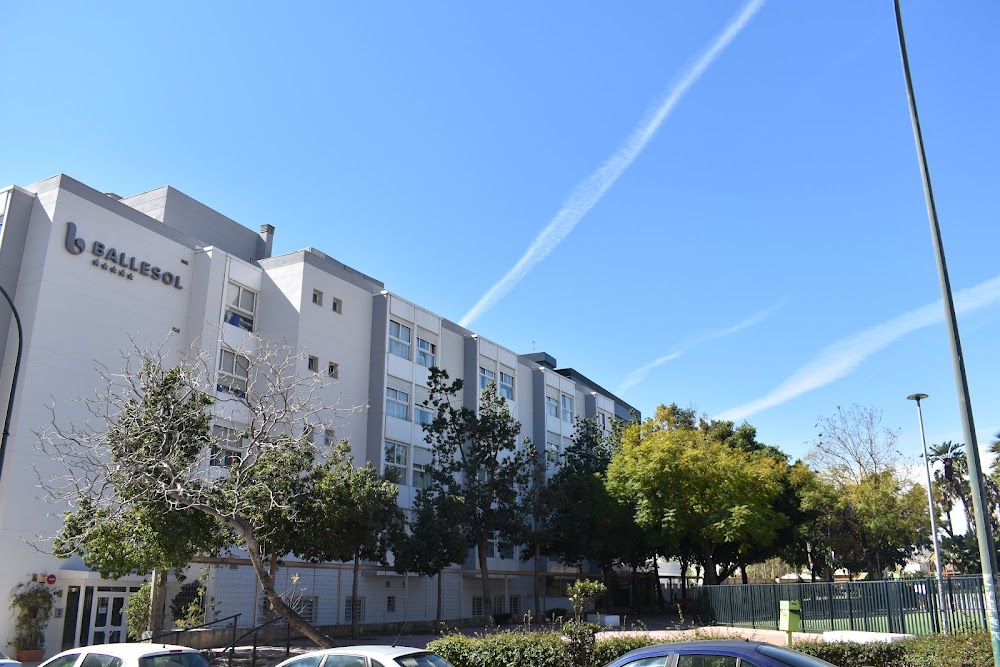 CENTRO DE DÍA PARA MAYORES "BALLESOL SAN CARLOS" — residencia de mayores en Málaga (foto 1)
