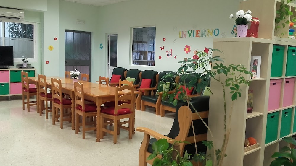 CENTRO DE DÍA PARA MAYORES MALAGA GERIATRICA — residencia de mayores en Málaga (foto 2)