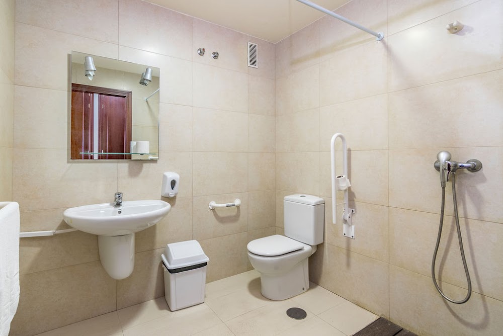 CENTRO DE DÍA PARA MAYORES SENIORS TORRE DEL MAR-ALZHEIMER — residencia de mayores en Vélez-Málaga (foto 3)