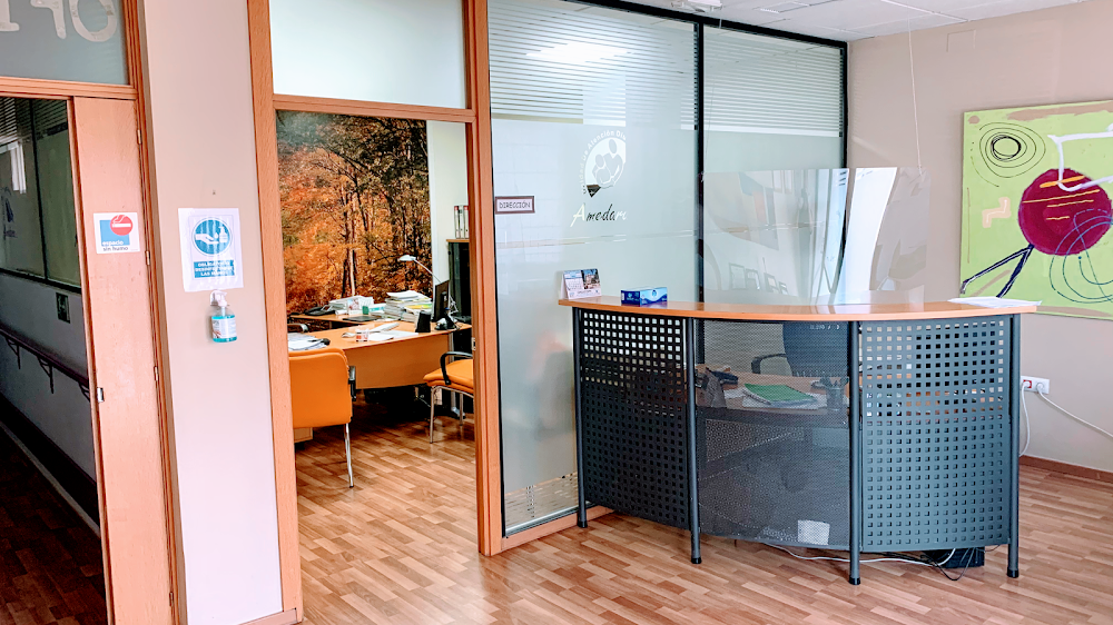 CENTRO DE DÍA PARA MAYORES AMEDARA — residencia de mayores en Sevilla (foto 1)
