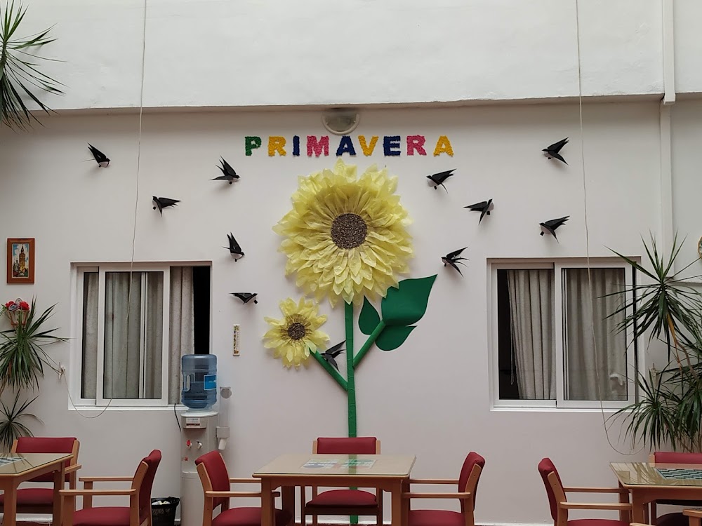 CENTRO DE DÍA PARA MAYORES TRISTAN — residencia de mayores en La Algaba (foto 3)