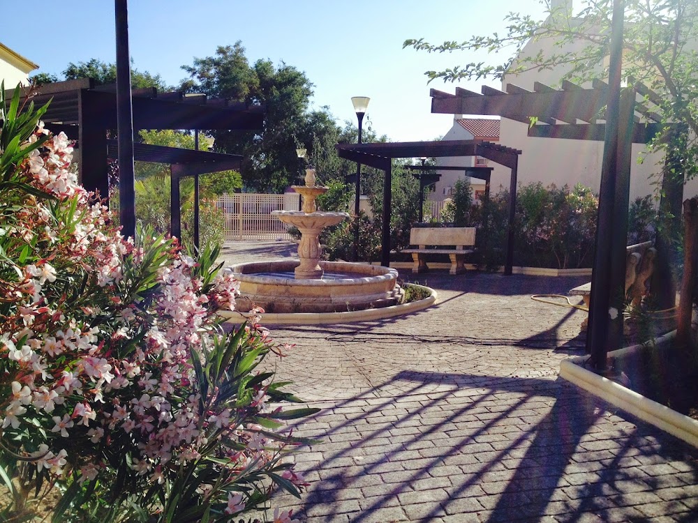 CENTRO DE DÍA PARA MAYORES MUNICIPAL "EL SAUCEJO" — residencia de mayores en El Saucejo (foto 1)