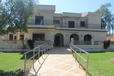 CENTRO DE DÍA PARA MAYORES BLANCA PALOMA — residencia de mayores en Alcalá de Guadaíra (foto 1)