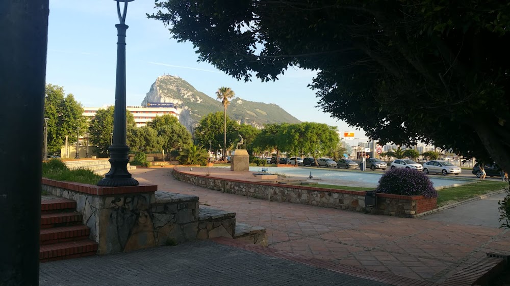 RESIDENCIA PARA PERSONAS MAYORES "VIRGEN DEL CARMEN" — residencia de mayores en La Línea de la Concepción (foto 3)