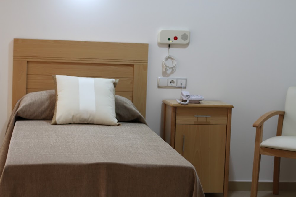 CENTRO RESIDENCIAL PARA MAYORES GEROCLINIC — residencia de mayores en Ronda (foto 3)