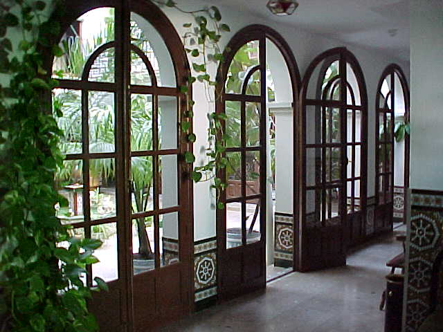 HOSPITAL Y ASILO SANTISIMO CRISTO DE LOS REMEDIOS — residencia de mayores en La Rambla (foto 1)