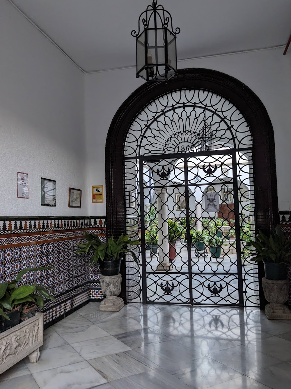 CENTRO RESIDENCIAL PARA PERSONAS MAYORES SAN JUAN DE DIOS — residencia de mayores en Priego de Córdoba (foto 3)