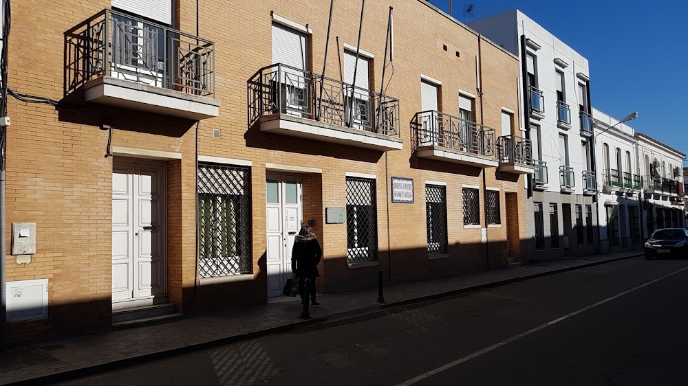 RESIDENCIA PARA PERSONAS MAYORES SAN JOAQUIN Y SANTA ANA — residencia de mayores en San Juan del Puerto (foto 3)
