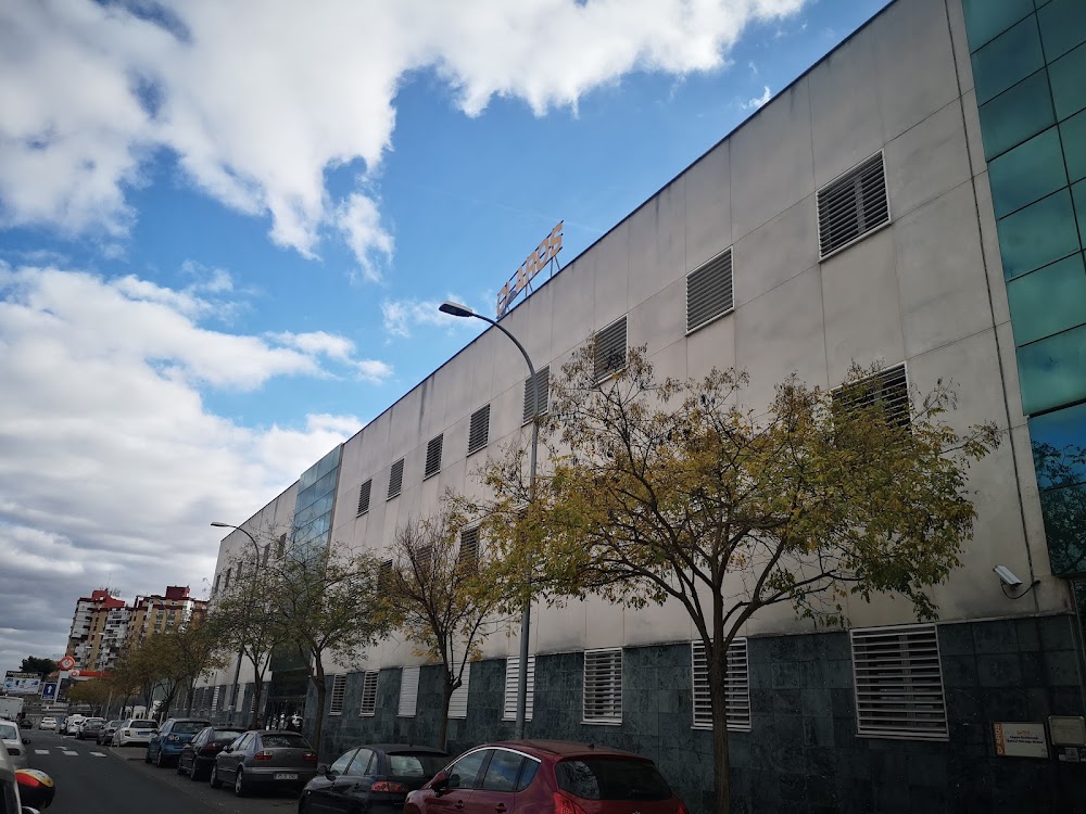 CENTRO RESIDENCIAL PARA MAYORES MANUEL RIDRUEJO MUÑOZ — residencia de mayores en Sevilla (foto 2)