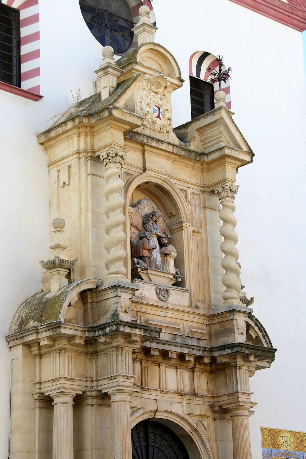 RESIDENCIA DE ANCIANOS STMA. TRINIDAD DE CORDOBA — residencia de mayores en Córdoba (foto 3)