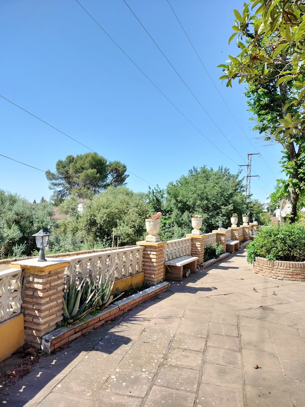RESIDENCIA PARA PERSONAS MAYORES EL TILO — residencia de mayores en Córdoba (foto 3)