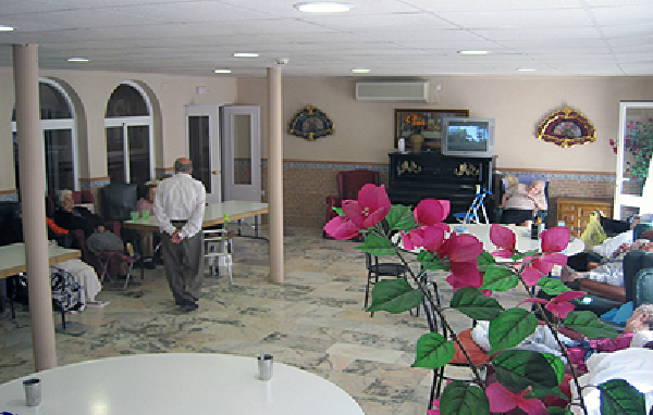 RESIDENCIA PARA PERSONAS MAYORES MARIA AUXILIADORA — residencia de mayores en Córdoba (foto 1)