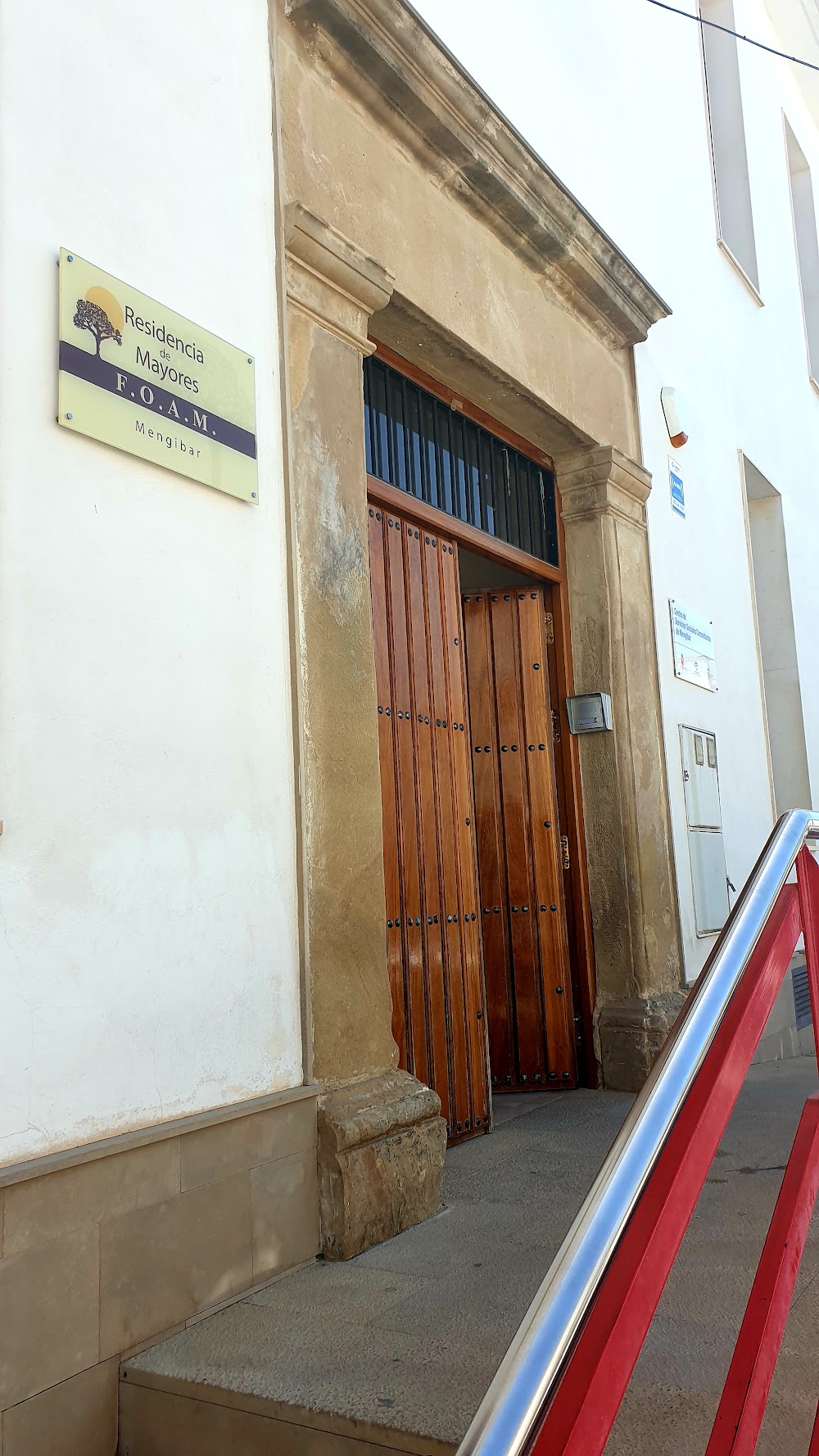 RESIDENCIA DE MAYORES FOAM MENGÍBAR — residencia de mayores en Mengíbar (foto 1)