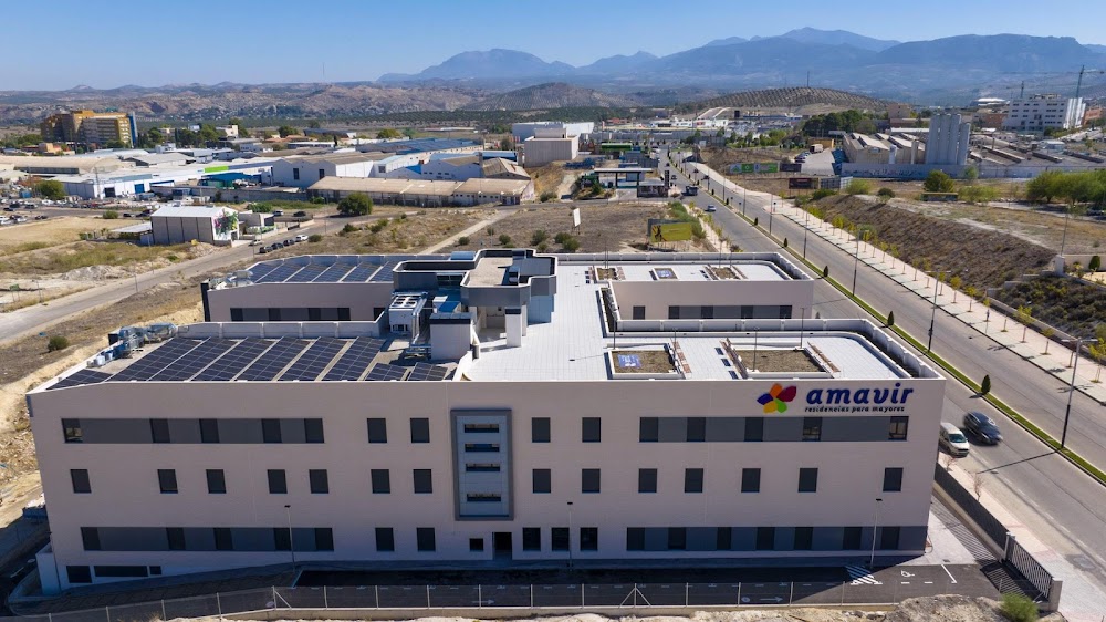 CENTRO RESIDENCIAL DE MAYORES AMAVIR JAÉN — residencia de mayores en Jaén (foto 1)