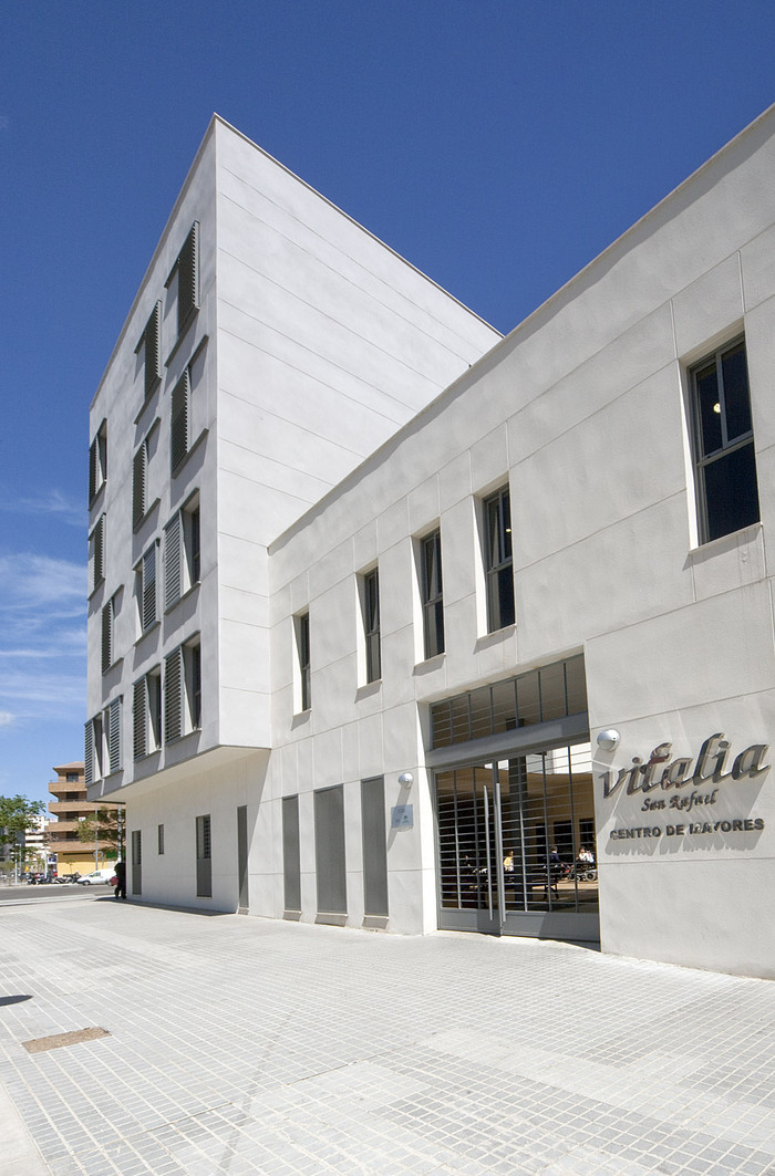 CENTRO RESIDENCIAL SOCIOSANITARIO SAN RAFAEL — residencia de mayores en Córdoba (foto 3)