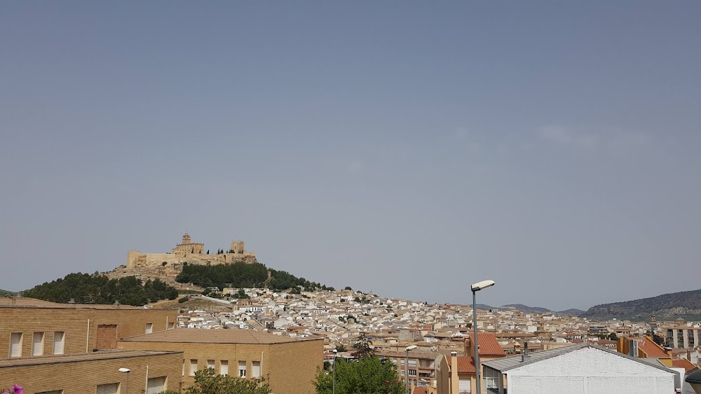 CENTRO RESIDENCIAL PARA PERSONAS MAYORES NUESTRA SEÑORA DE LAS MERCEDES — residencia de mayores en Alcalá la Real (foto 1)