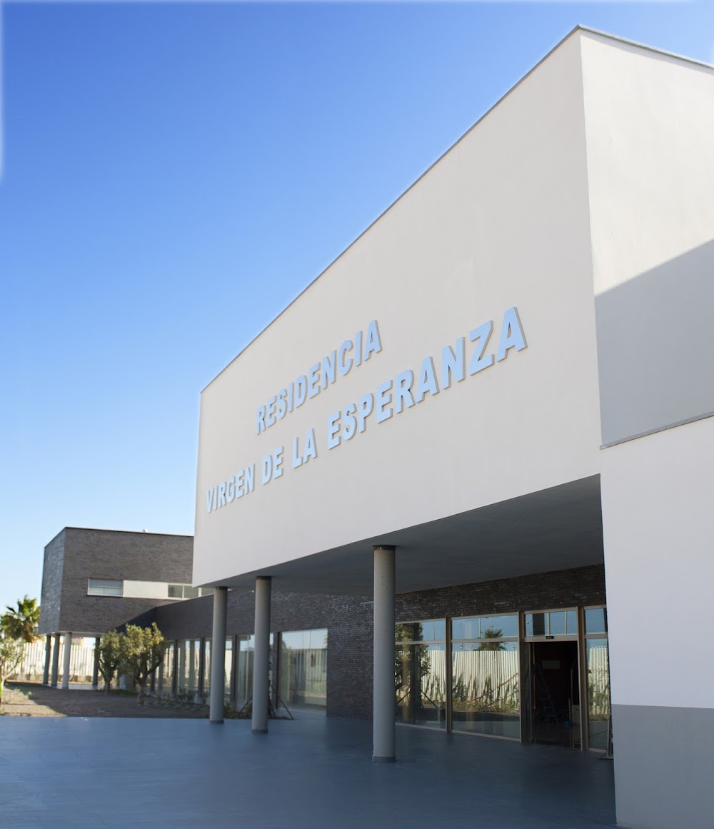 RESIDENCIA DE MAYORES VIRGEN DE LA ESPERANZA — residencia de mayores en Almería (foto 1)