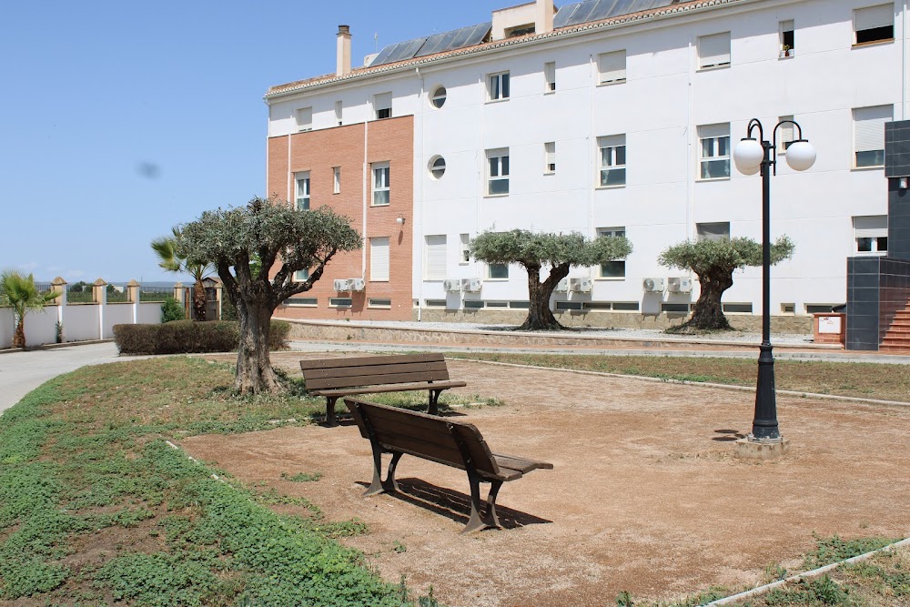 RESIDENCIA PARA MAYORES TIERRA DE LORCA — residencia de mayores en Fuente Vaqueros (foto 1)
