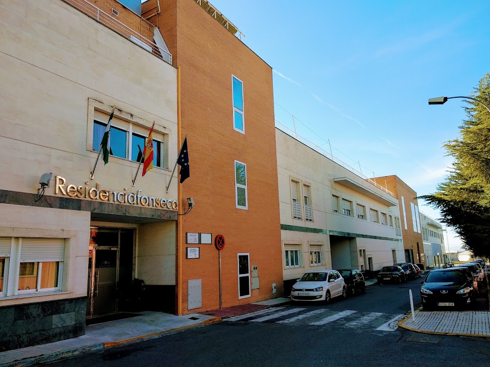 CENTRO RESIDENCIAL PARA MAYORES NTRA SRA DE FONSECA — residencia de mayores en Peligros (foto 2)