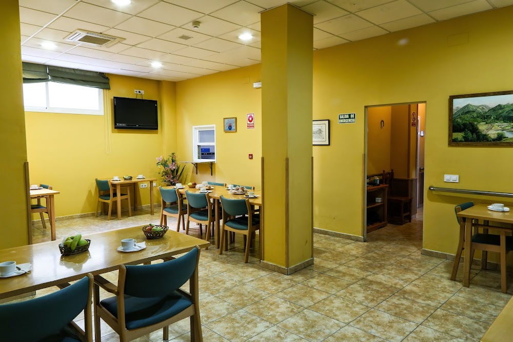 RESIDENCIA TERCERA EDAD LA DIVINA MISERICORDIA — residencia de mayores en Málaga (foto 3)