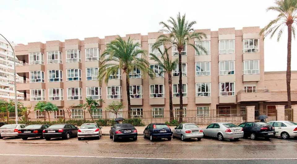 CENTRO RESIDENCIAL PARA PERSONAS MAYORES MADRE CARMEN — residencia de mayores en Málaga (foto 1)