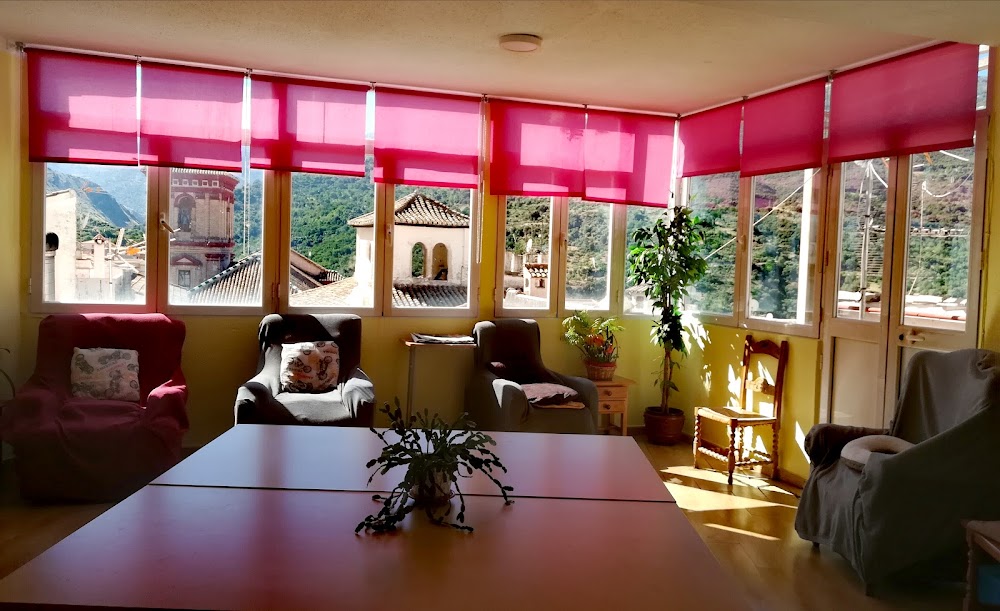 CENTRO RESIDENCIAL PARA MAYORES VISIERRA — residencia de mayores en Güejar Sierra (foto 2)