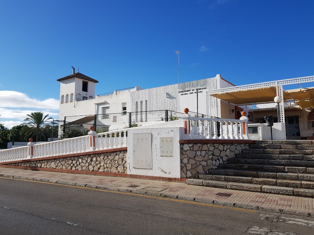 CENTRO RESIDENCIAL PARA MAYORES VIRGEN DEL CARMEN — residencia de mayores en Estepona (foto 2)