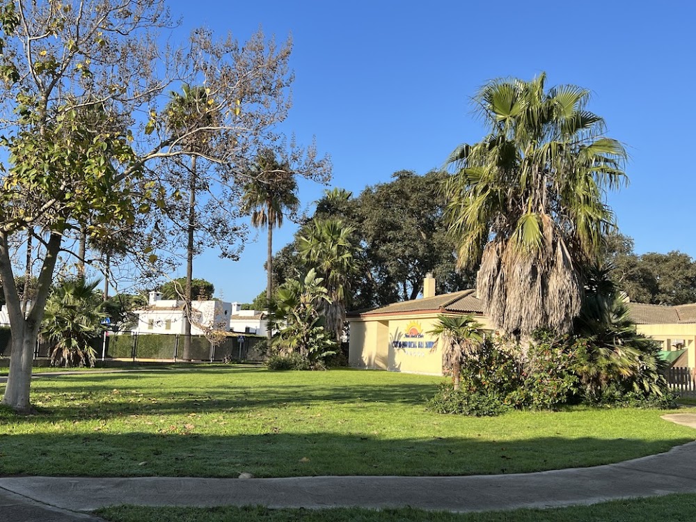 RESIDENCIA PARA PERSONAS MAYORES NOVO SANCTI PETRI — residencia de mayores en Chiclana de la Frontera (foto 1)