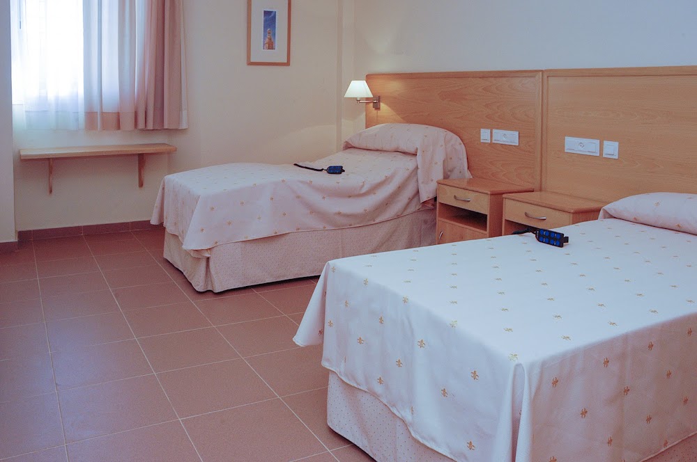 RESIDENCIA PARA PERSONAS MAYORES NOVO SANCTI PETRI — residencia de mayores en Chiclana de la Frontera (foto 2)