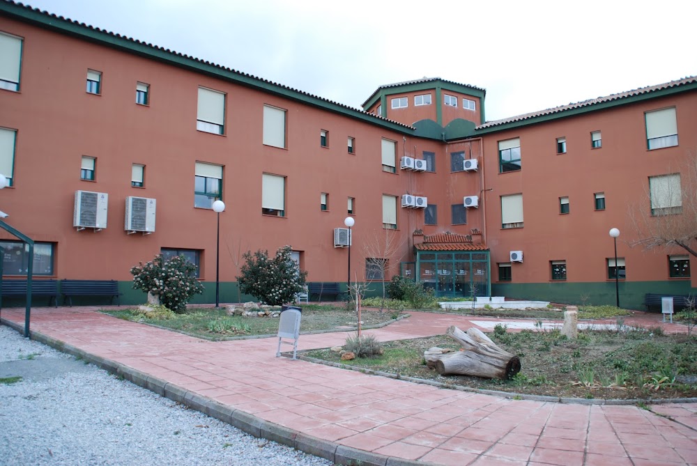 CENTRO RESIDENCIAL PARA MAYORES SAN CAYETANO — residencia de mayores en Gor (foto 2)