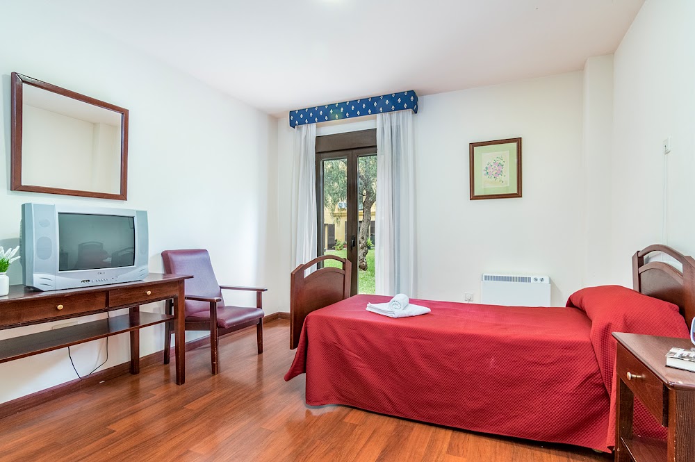 CENTRO RESIDENCIAL PARA MAYORES ASISTIDOS SENIORS VELEZ MALAGA — residencia de mayores en Vélez-Málaga (foto 2)