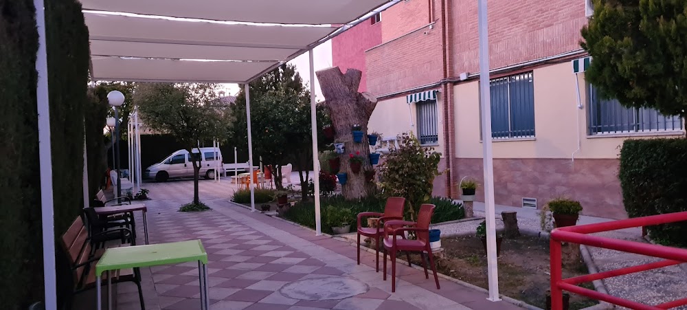 RESIDENCIA DE MAYORES VIRGEN DE LA PAZ — residencia de mayores en Santa Fe (foto 2)